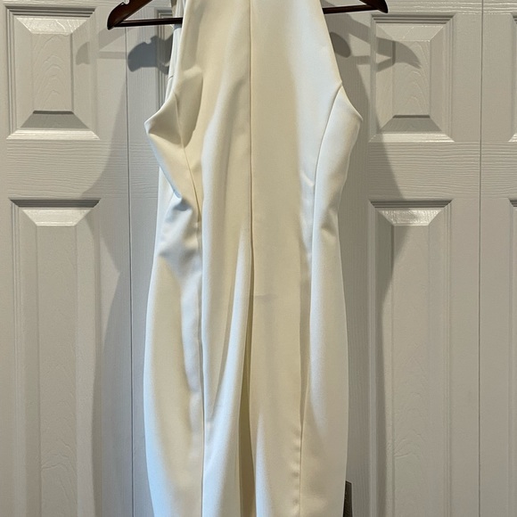 Woman’s Le chateau double breasted never worn - Picture 3 of 4